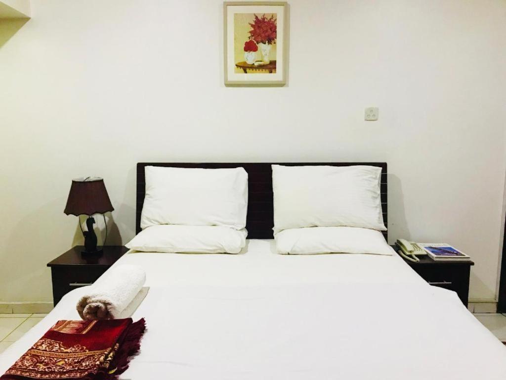 Hala Hotels Apartments Charjah Extérieur photo