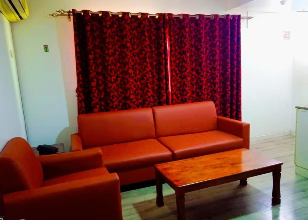 Hala Hotels Apartments Charjah Extérieur photo