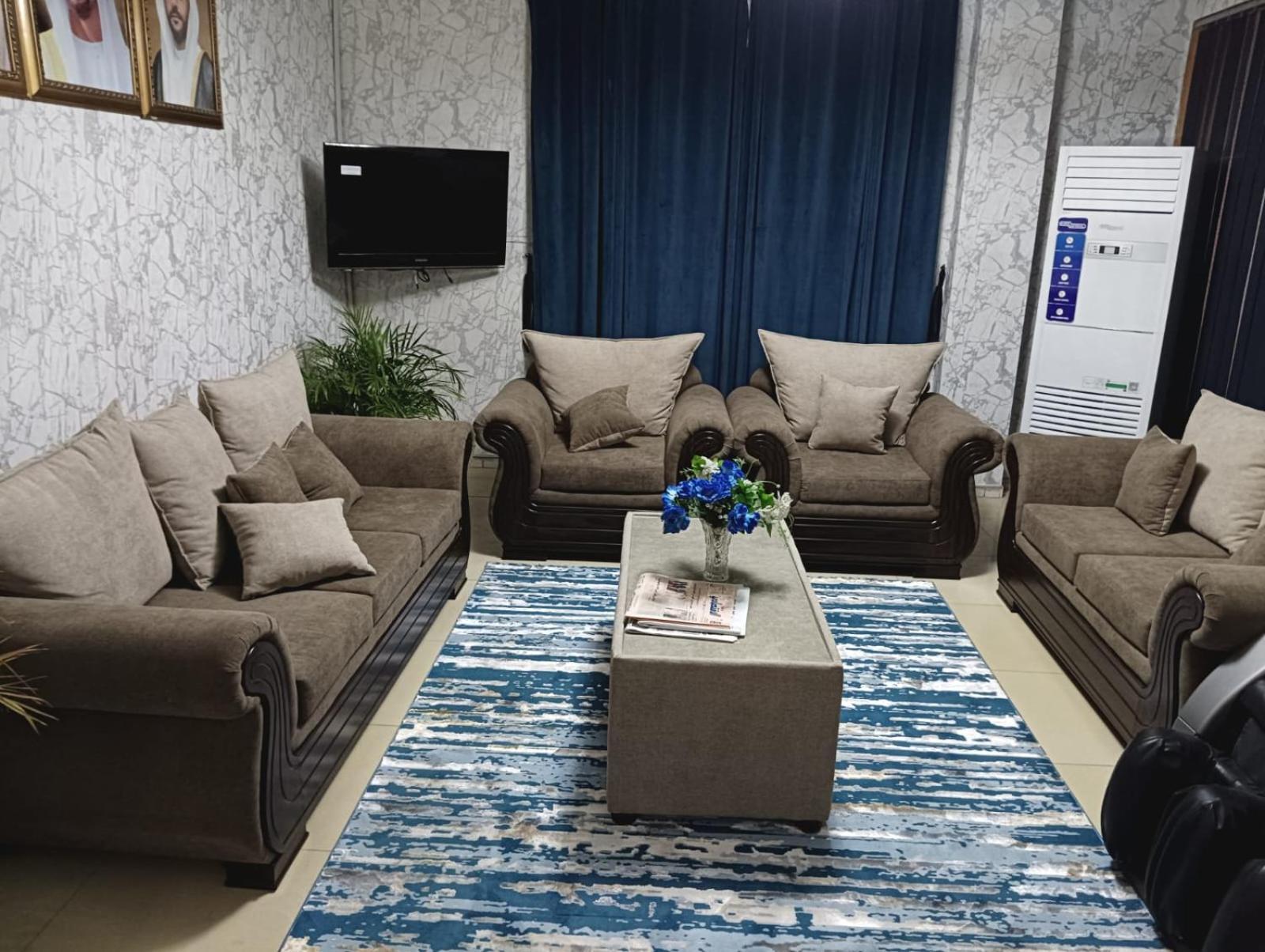 Hala Hotels Apartments Charjah Extérieur photo